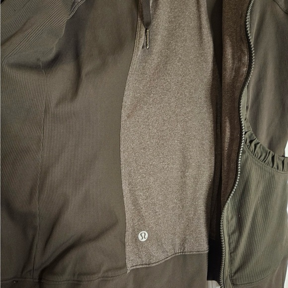 Lululemon Reversible Studio Jacket - Picture 5 of 7